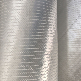 Tecido multiaxial tricotado em fibra de vidro de alto desempenho